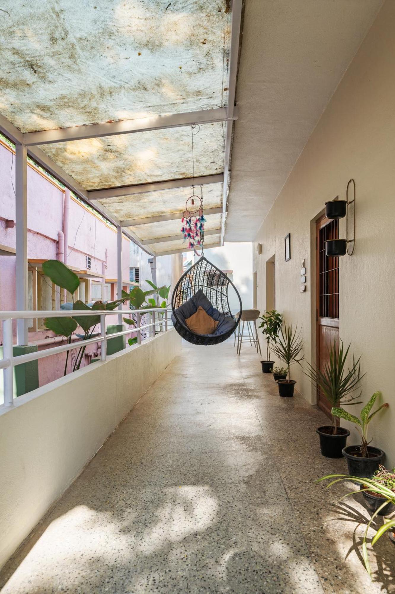 Villa House Of 2 Tress Penthouse Bangalore Exterior foto
